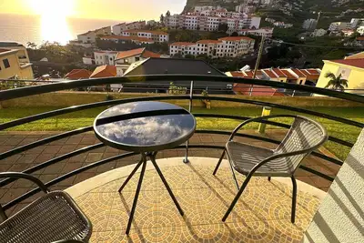 Image de Ocean & Mountain Views-Garage Parking-Walk to Praia do Vigário