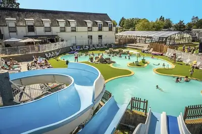 Image de Camping 4 étoiles - Parc aquatique - eeiagf