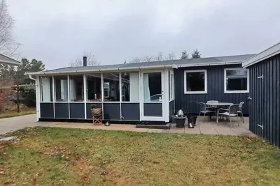 Image de Lovely holiday home near water and nature