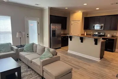 Image de Stylish 2br, Parking | Masters & Medical District