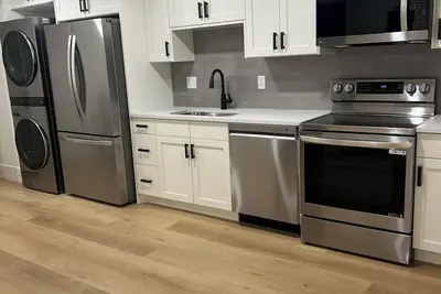 Image de Pleasant 1-bedroom apartment with WiFi in charming Salem