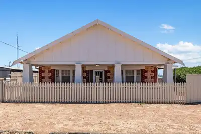 Image de Coastal Sea Breeze Cottage - Pet Friendly