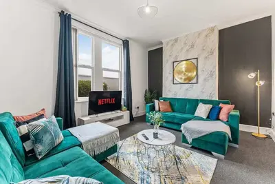 Image de Perfect Booking | 4 Bed Home in Sheffield