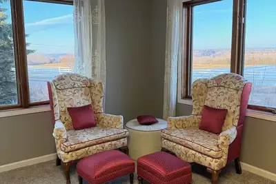 Image de Spacious 5-bedroom unit in 4-plex located in delightful Hastings, Mn.