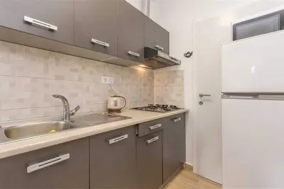 Image de Apartment Stone 5 near the beach