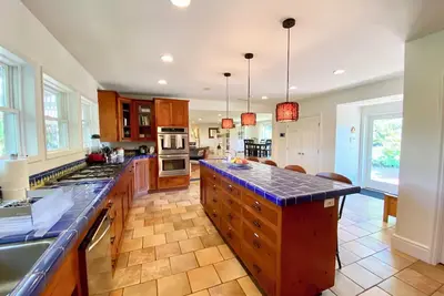 Image de Serenity House, quiet, tranquil, pet friendly 4 bedroom with yoga room