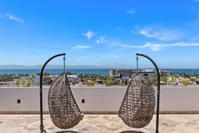 Image de Affordable Bucerias 2 Bed. Well Stocked. Walk to Beach. Perfect Pool and Views