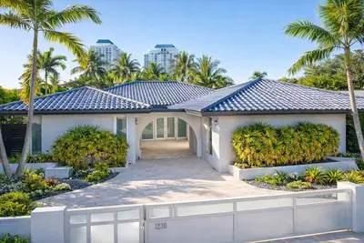 Image de The Palm On The Water