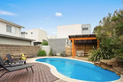 Image de Townhouse with Shared Pool in Cowes