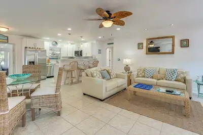 Image de Steps to Sand: Clearwater Family Home w/ Game Room