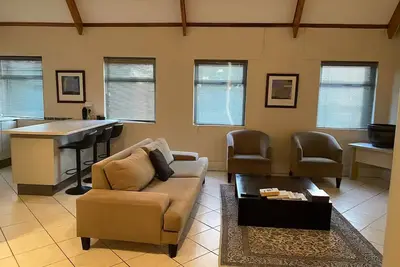 Image de Minimalist 2 Bedroom Self-Catering Guest Suite