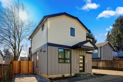 Image de Tranquil Greenlake Getaway - A/C & Dog Friendly