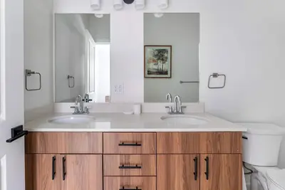 Image de Landing | Stylish 3bd, Clubhouse