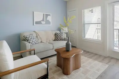 Image de Landing | Modern 1bd, Pool, Clubhouse