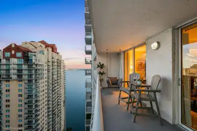 Image de Sky-High Luxury 1br with Brickell City & Bay Views