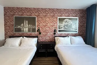 Image de Stampede |Bmo | Stanley Park | Sleeps 6