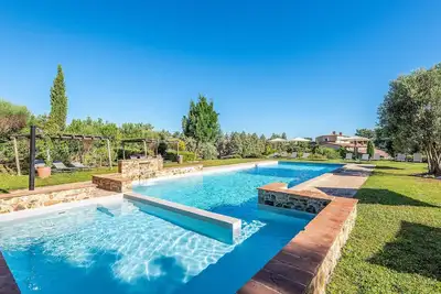 Maison confortable à Trequanda avec Wi-Fi