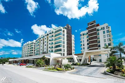 Image de Brand New Apartment, Quality + First Class Amenities, #1 Beach Complex