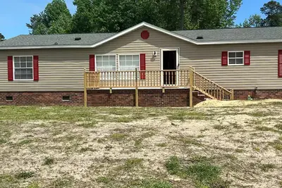 Image de Hayne Hallow, Entire home in Castle Hayne, North Carolina