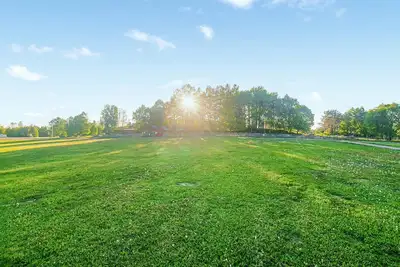 Belle maison de 2 chambres à Sandhem