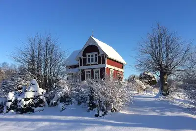 Image de Belle maison à Slottsbron avec Wi-Fi