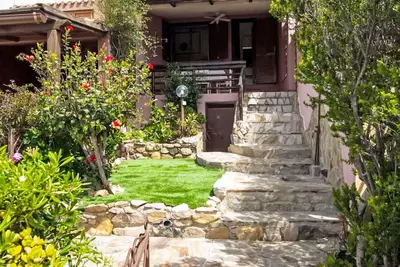 Image de Merveilleuse maison de vacances privée pour 4 personnes avec Wifi, climatisation, Tv et patio