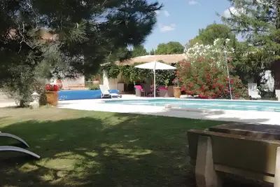 Image de Maison de vacances « Gîte Solène » avec piscine partagée, Wi-Fi et climatisation