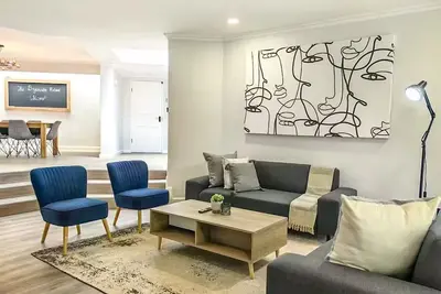 Image de Luxury Bryanston Retreat / 4 Bed / Solar / Pool