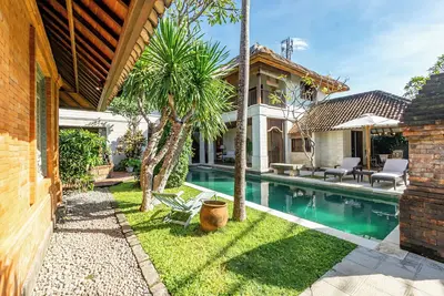 Image de Designer 4br Luxury Villa Close to the Beach