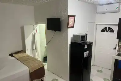 Image de 1-bedroom apartment in marvelous Ocho Rios with Ac comfort