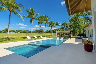 Image de Exclusive Casa De Campo Vip Rental ✦ 5 Bd / 6. 5 Ba. Full Staff Of 7 Included.