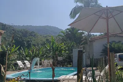 Image de Chalet in Paraty-Grauna, with swimming pool.