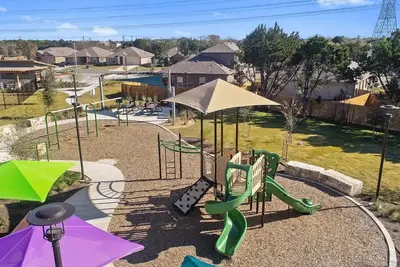 Image de A Peaceful, Toddler-Ready 4br Home Near Austin