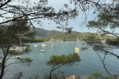 Image de Escapade Entre Mer Et Terre: Appartement Dans Domaine Privee