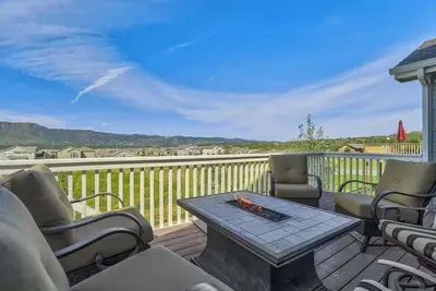 Image de Rangeview Pass! Pet Friendly with Epic Peak Views