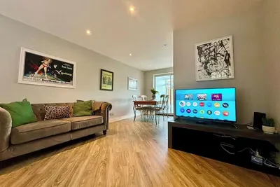 Image de Nec Solihull Home | Parking, Garden, Jlr & Airport