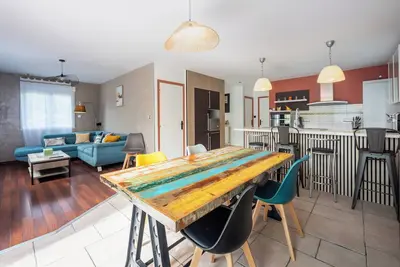 Image de Location maison mirecourt proche du circuit de juvaincourt. animaux accep