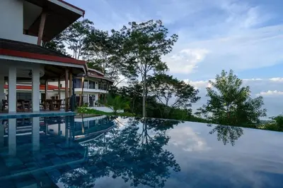 Image de Lapazul Boutique Hotel - Deluxe Queen Room with Two Queen Beds 3