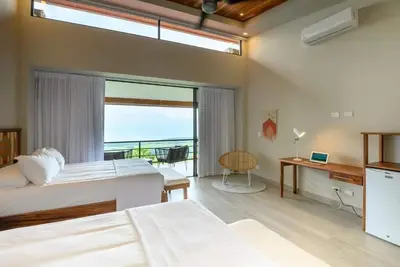 Image de Lapazul Boutique Hotel - Deluxe Queen Room with Two Queen Beds - 8