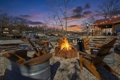 Image de Lakefront w/ Private Dock, 2 Slips, Swim Mat, Firepit, & Covered Patio 44mm