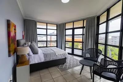 Image de Contemporary Apartment | Harbour View | Balcony