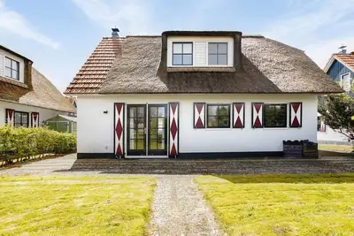Image de Holiday home Buitenplaats 38 in Callantsoog. Suitable for 8 people with 3 bedrooms.