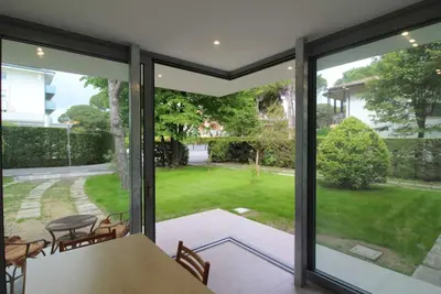 Image de Villa moderne à 200 mètres de la plage