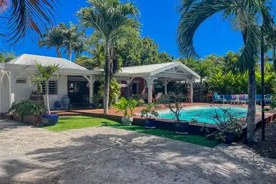 Image de Villa pour 6 -Piscine et jardin à Saint-François