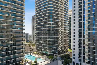 Image de Highrise  2-bedroom condo in The Heart of Brickell