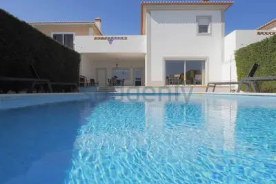 Image de Vila do Golfe 401-6 - Villa de 3 chambres avec piscine et jardin privés