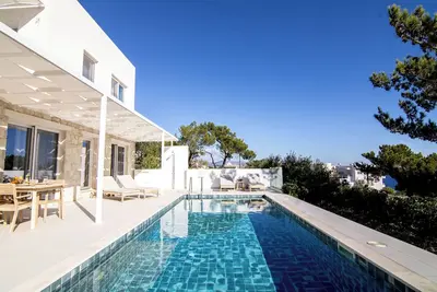 Image de Modern two-floor villa in South Crete