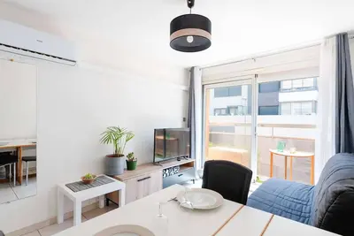 Image de Studio cabine climatisé près de la plage avec parking à Narbonne