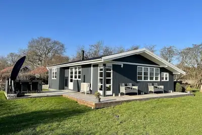 Image de Gemütliches Ferienhaus mit niedlichem Anbau