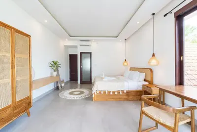 Image de Canggu 3br Private Pool Villa  3Min bike to Berawa Beach & Near Finns Club